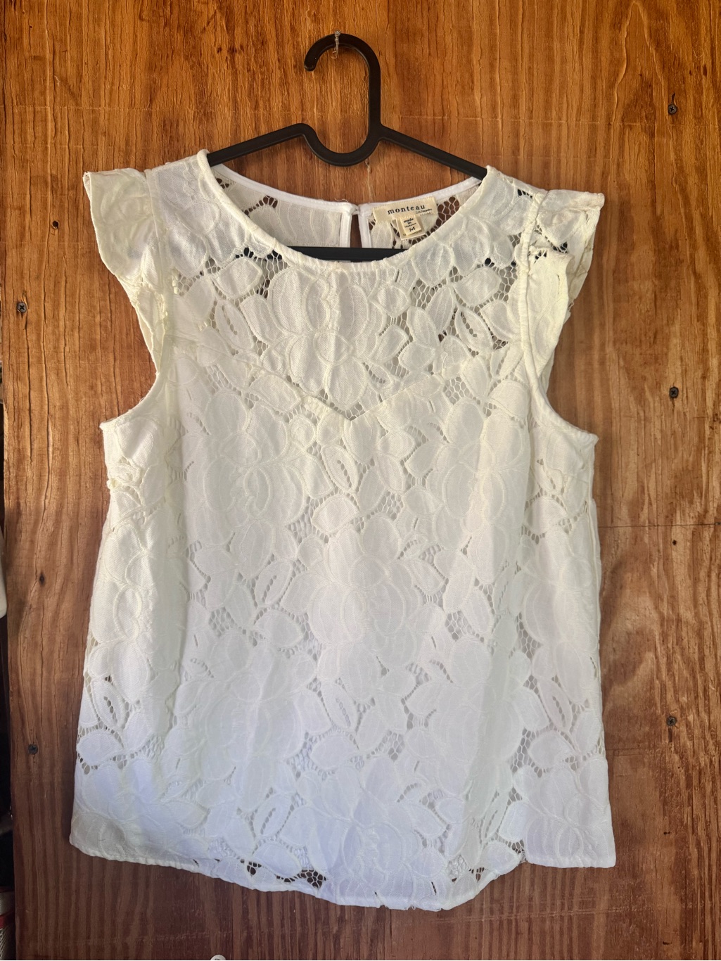 Monteau White Lace Cap-Sleeve Camisole